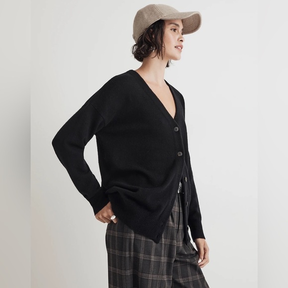 Madewell V-Neck Relaxed Cardigan - Picture 3 of 14